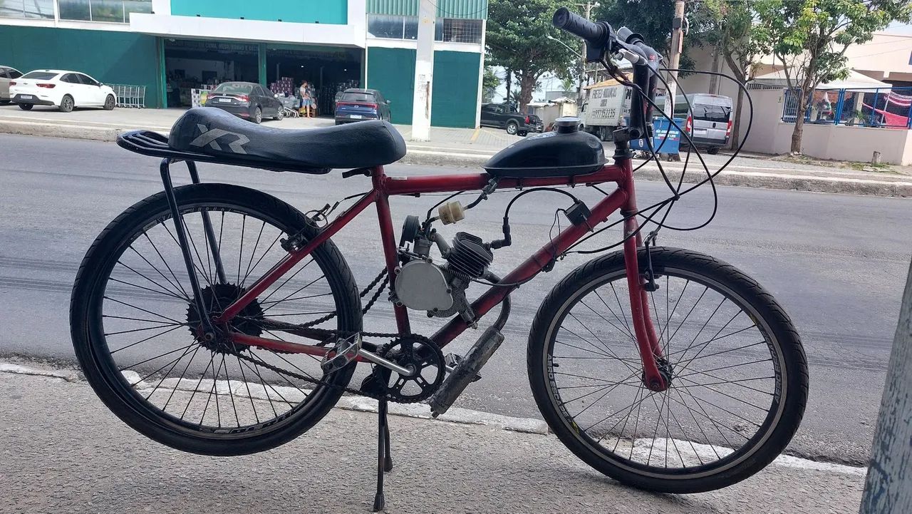 Vende-se bicicleta motorizada 75cc - 