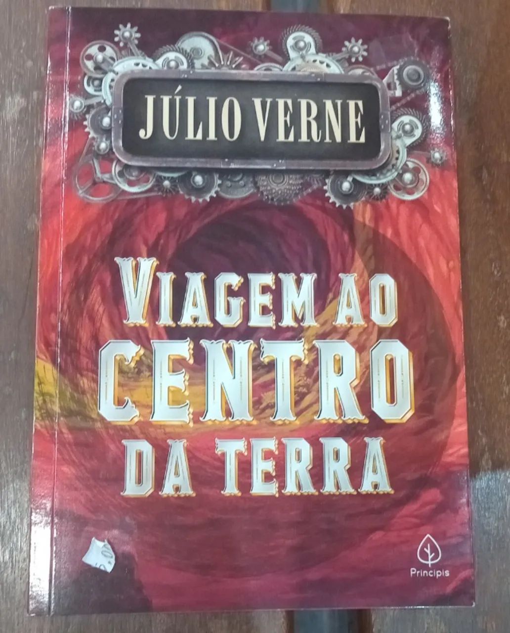 Livro Viagem ao centro da Terra 