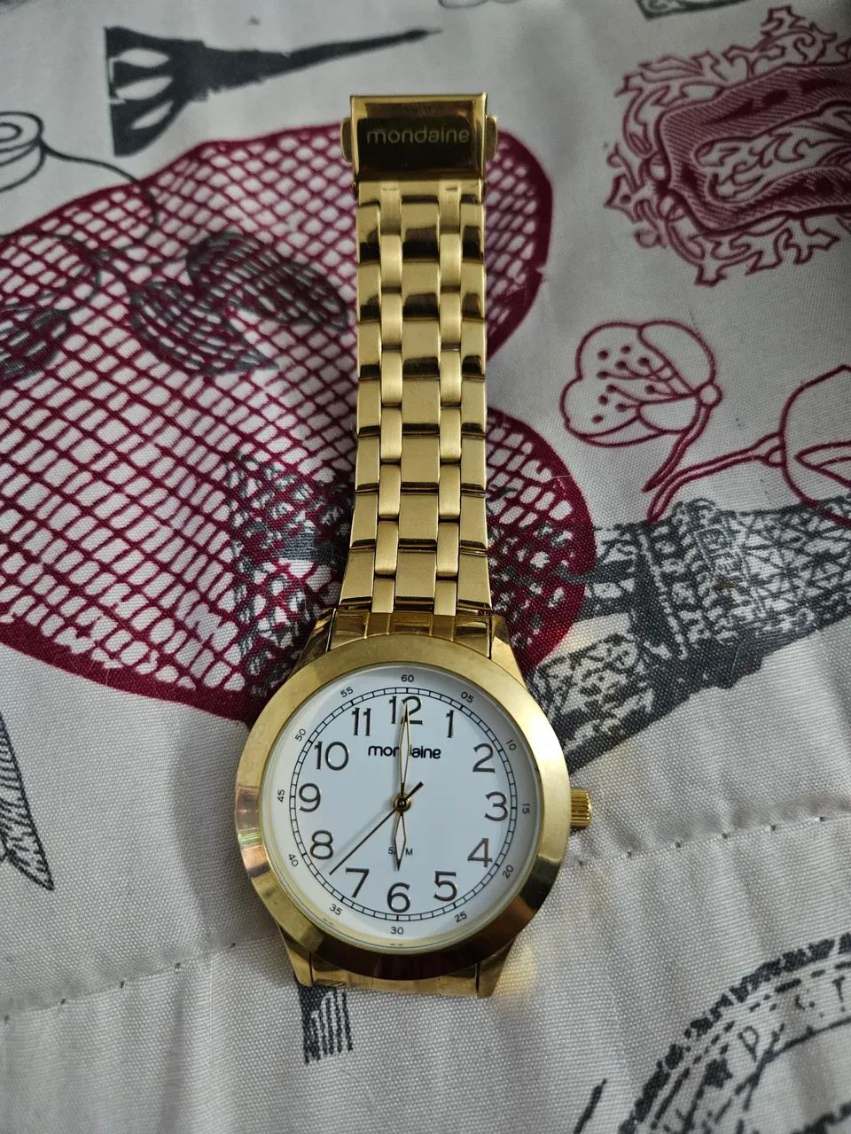 Relógio feminino Mondaine