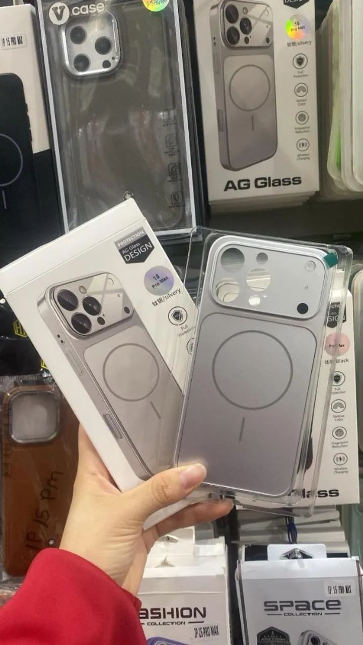 Capa que imita o iPhone 17 Pro Max Laranja  - Foto 5