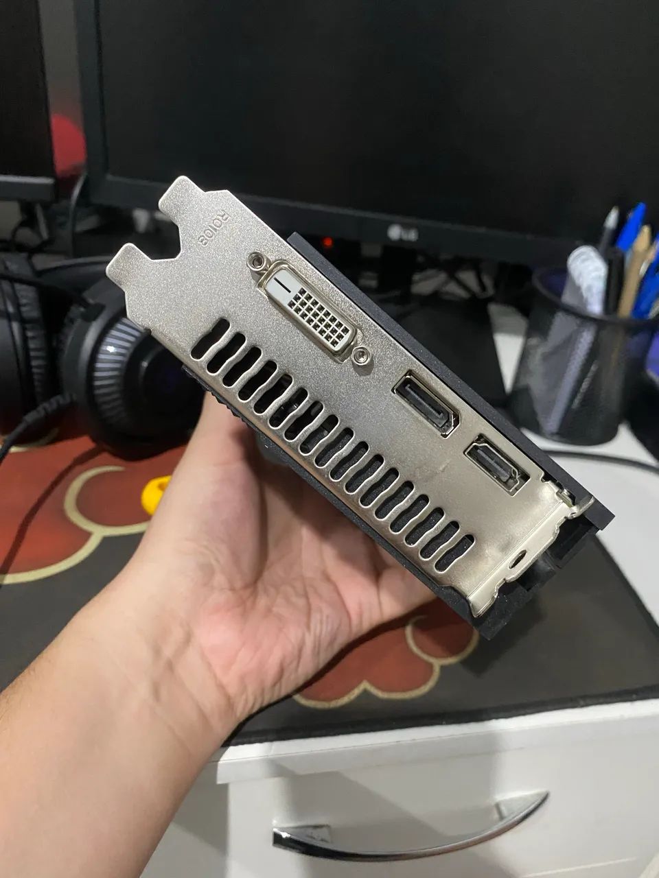 Placa de vídeo RX 580 8gb NOVA - Foto 2