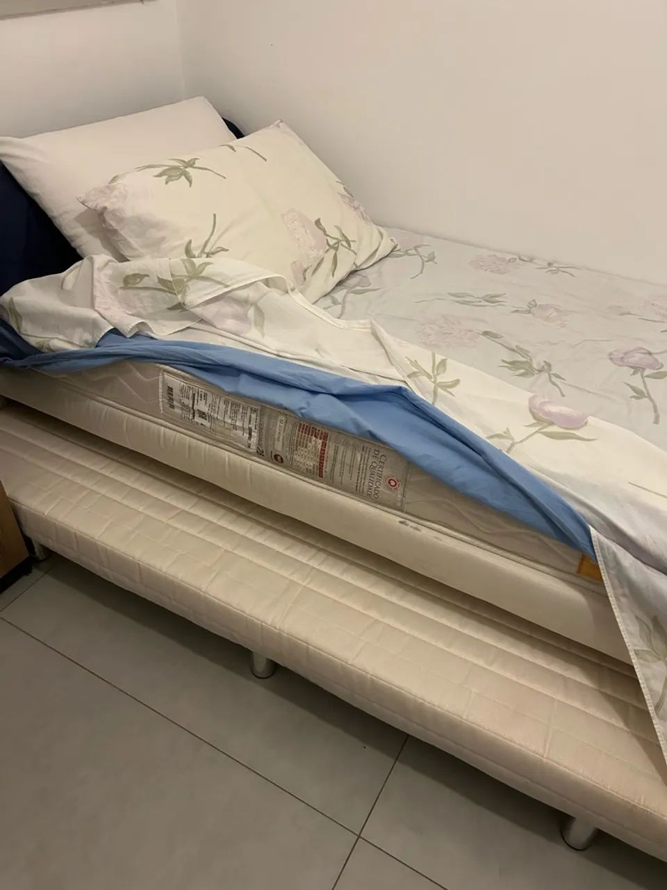 Cama de solteiro com cama auxiliar + colchão  - Foto 2