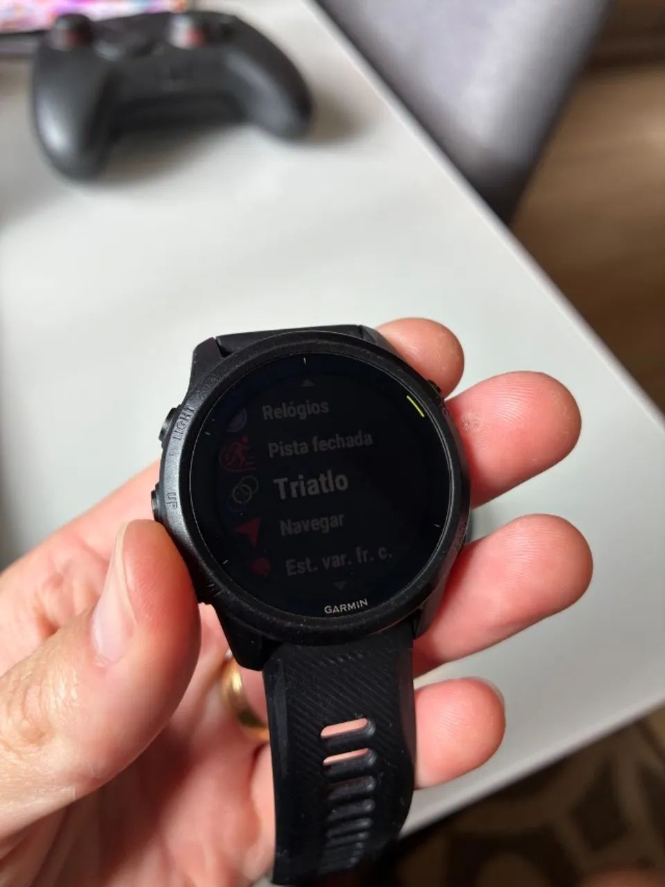 Garmin Forerunner 745 music