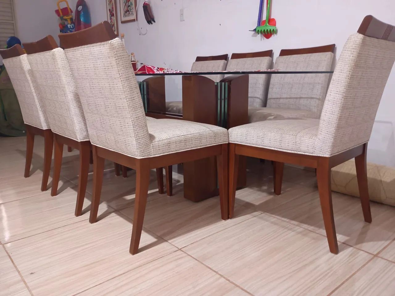 Mesa com cadeiras de madeira maciça  - Foto 2
