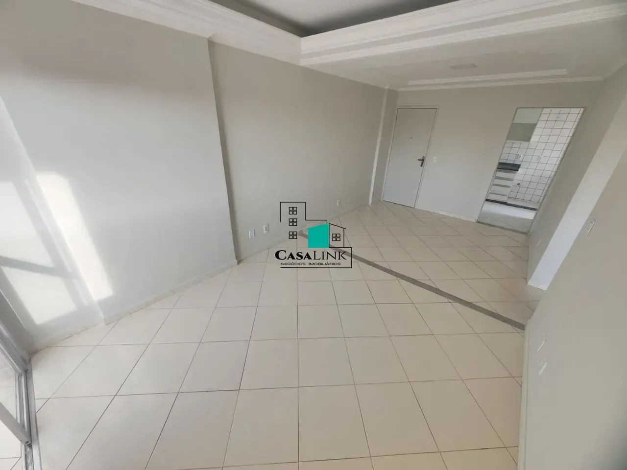 Aluga-se Apartamento 2 Quartos no Bairro Itapuã - Foto 2