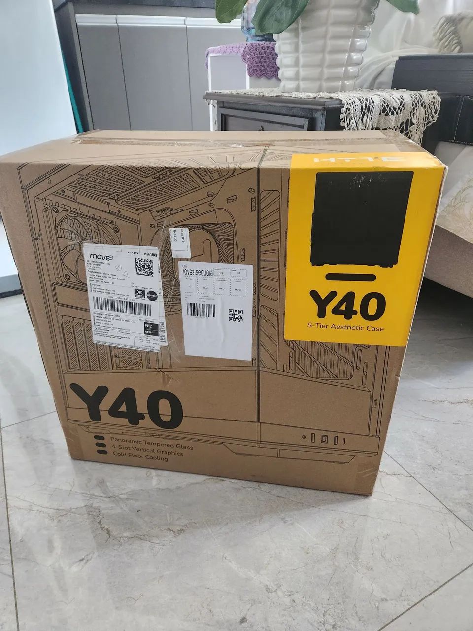 Gabinete hyte y40 preto - Foto 5