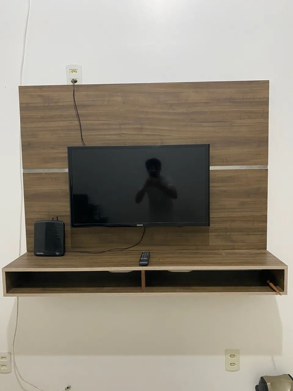  Hack com tv incluso para quarto e antena de Tv  - Foto 3