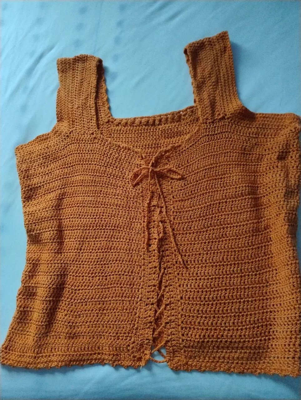Blusa de alças em crochê  - Foto 4