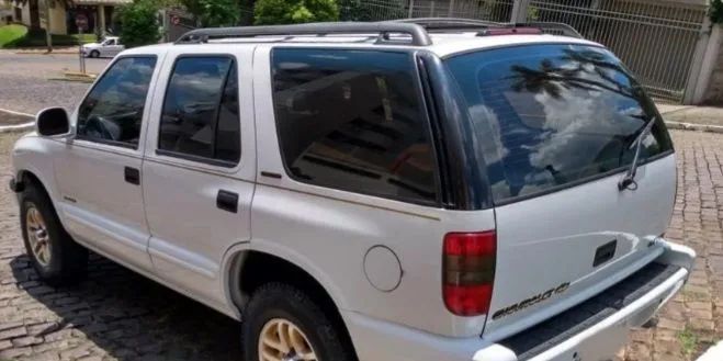 peças blazer e s10 interna e externa  - Foto 2