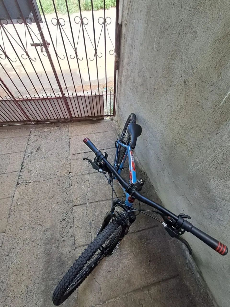 Bicicleta aro 29 track T3  - Foto 5