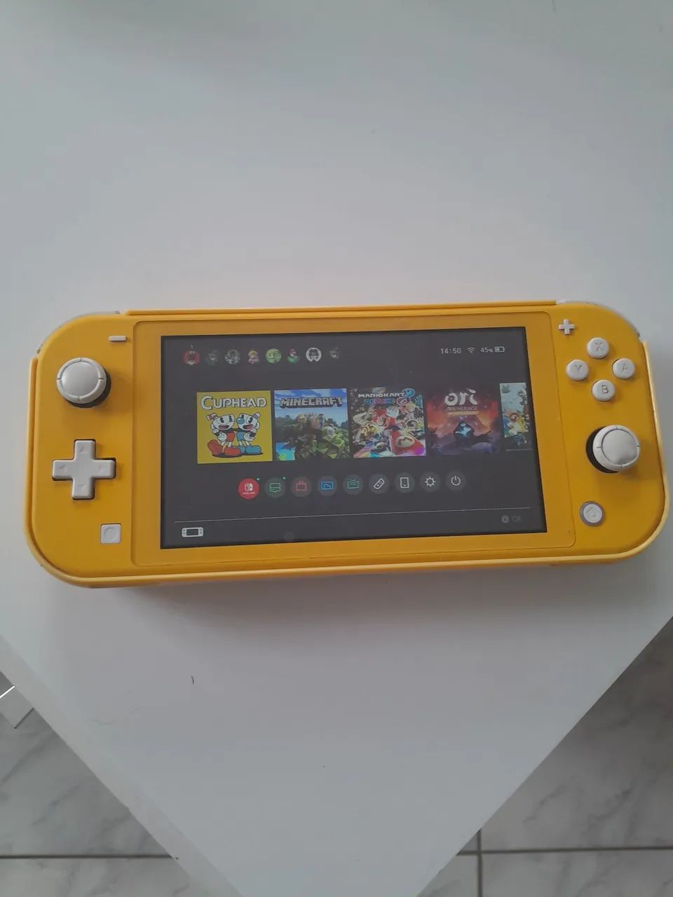 Nintendo Switch Lite 