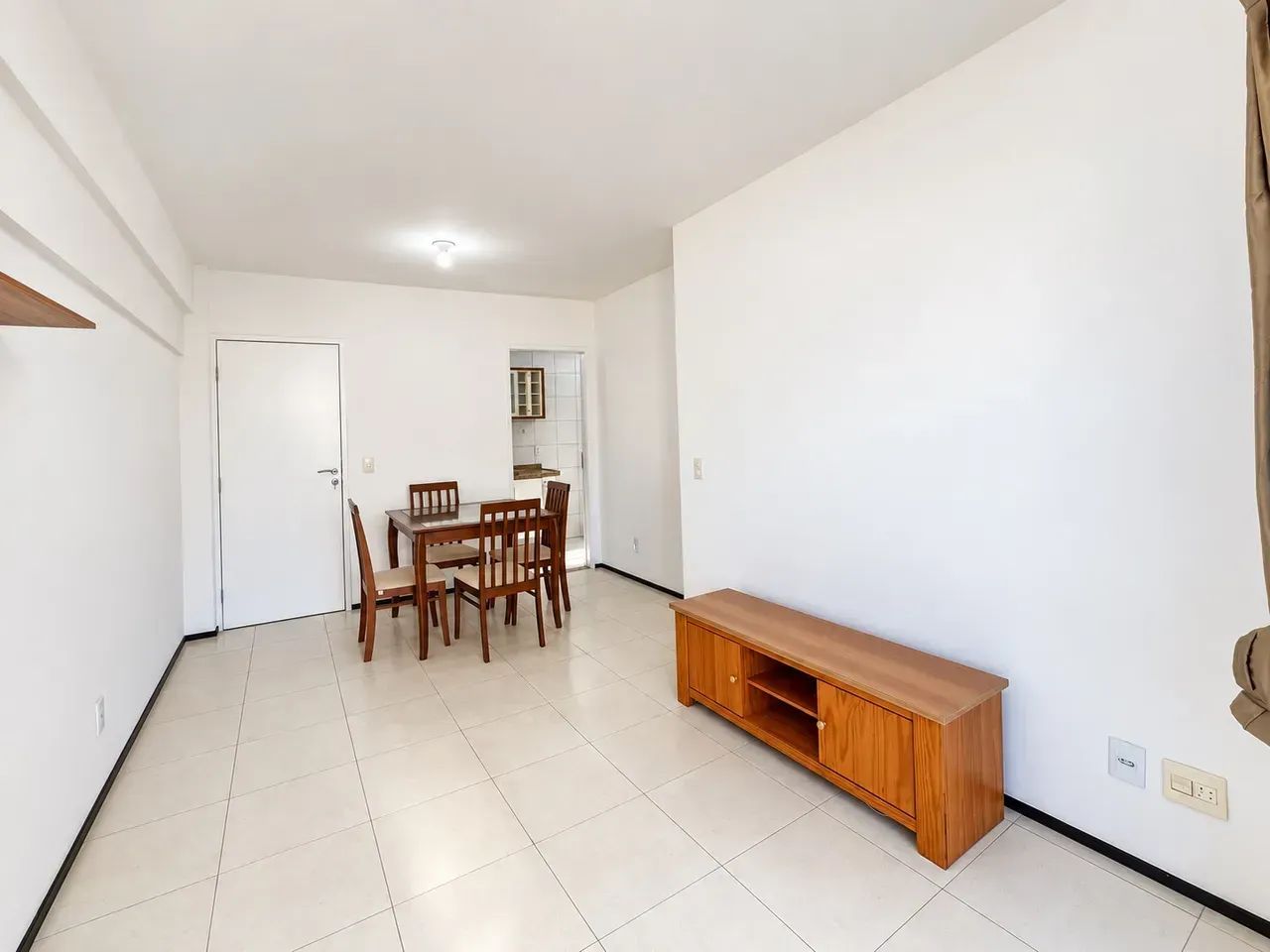 Apartamento com 02 quartos | Nascente e bem ventilado | Meireles - Foto 4