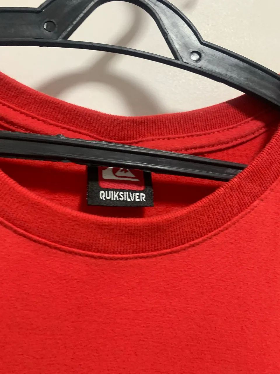 camiseta quiksilver vermelha M - Foto 4