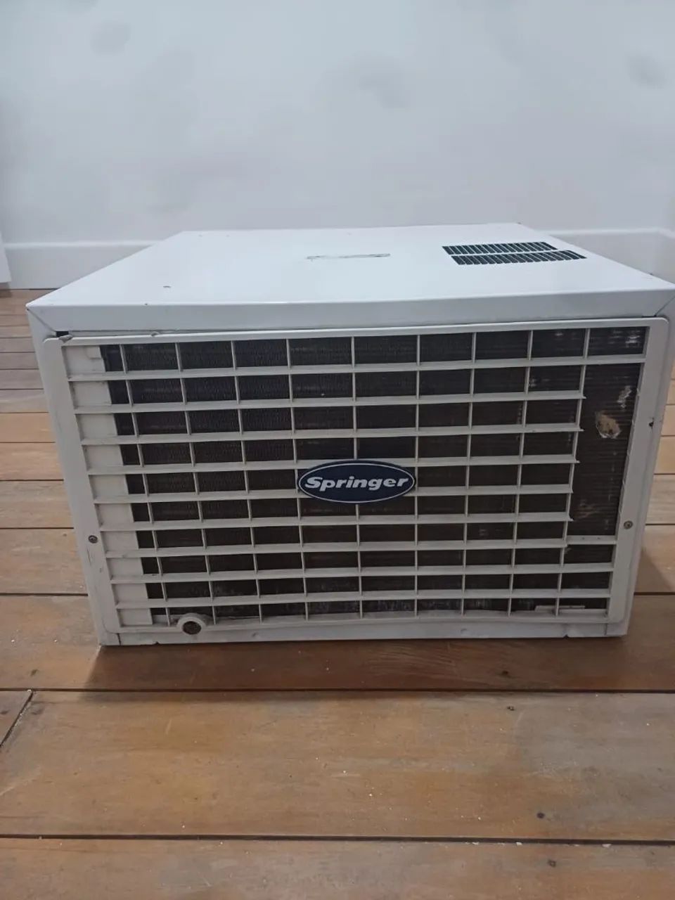Springer Mechanical Window Air Conditioner, 18,000 BTUs, Cooling Only, 220V