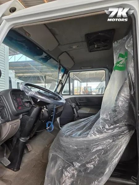 VOLKSWAGEN 17.190 WORKER 2015 - Foto 11