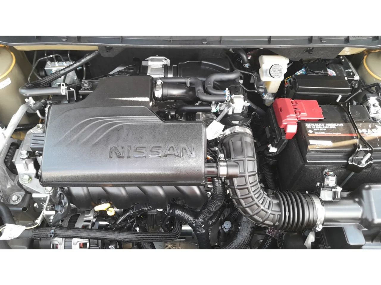 Nissan Kicks Sense 1.6 16V Flex Aut., foto 14 de 15