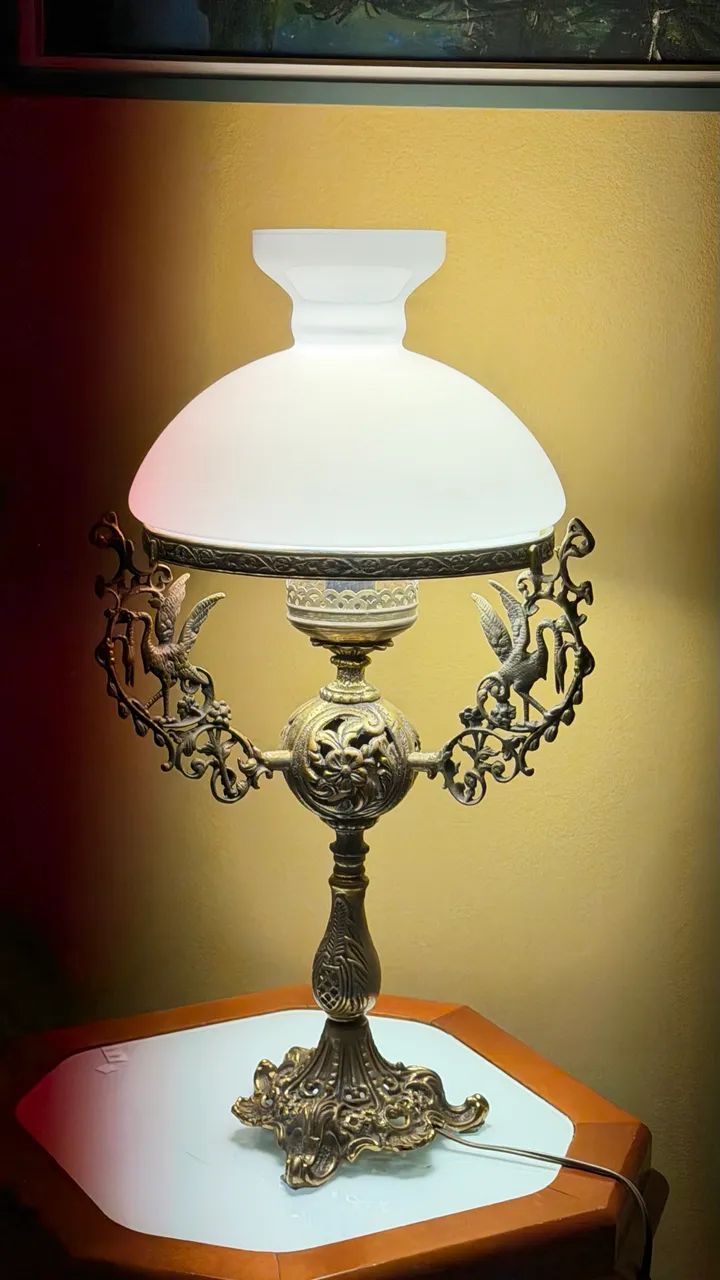 Abajur de Bronze - Cúpula de vidro - Foto 3