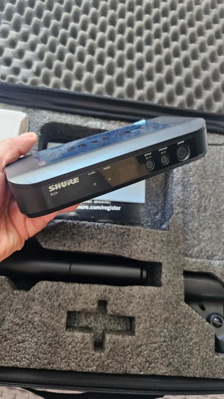 Microfone SHURE - vocal sem fio bastão BETA58 Shure BLX24/B58 - Foto 4