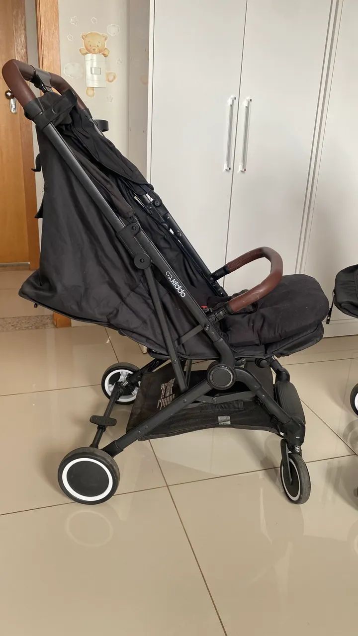 Carrinho de bebê + bebê conforto Kiddo