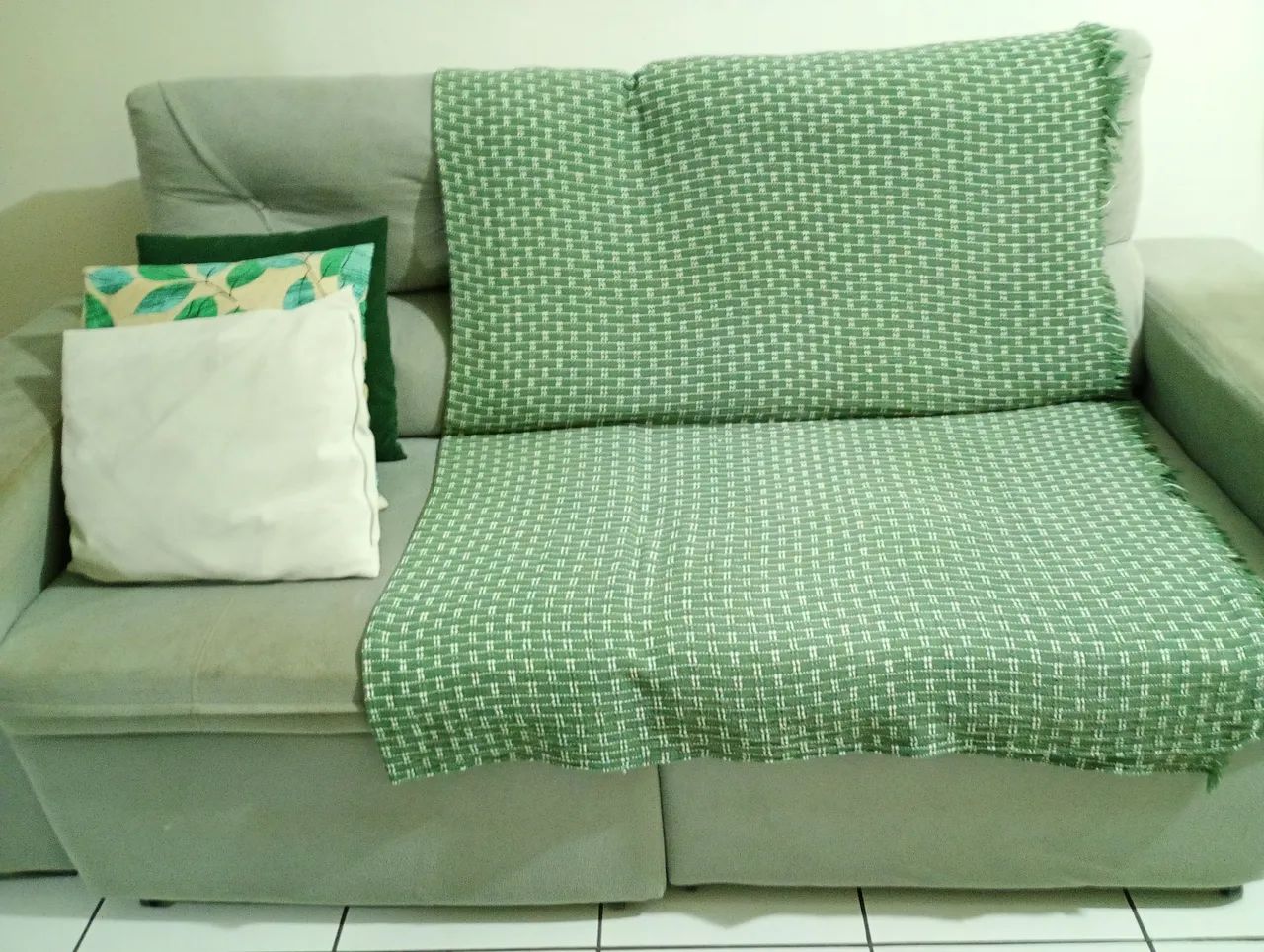 Vendo sofá 2 lugares retrátil 