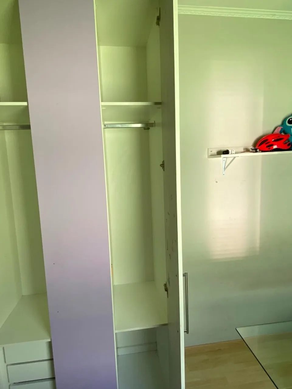 Guarda-roupa grande à venda - Foto 3