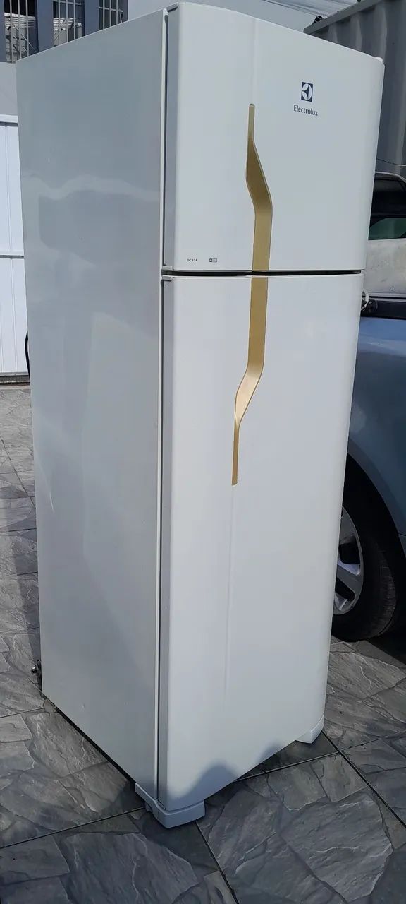 Geladeira Dúplex compacta entrego