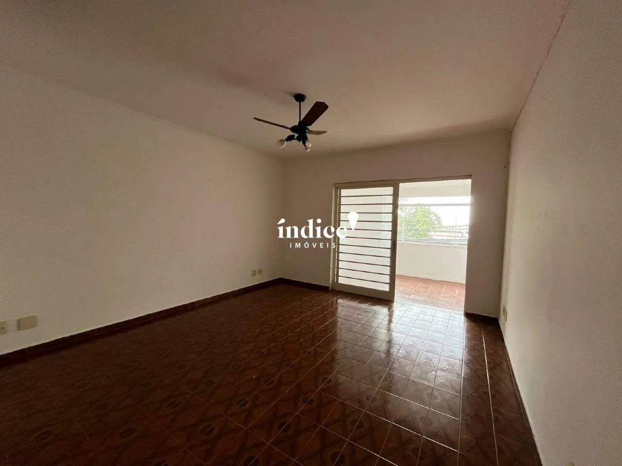 Sala Comercial no Bairro Jardim Botânico, Edifício Valdir Fracadosso I - Foto 5