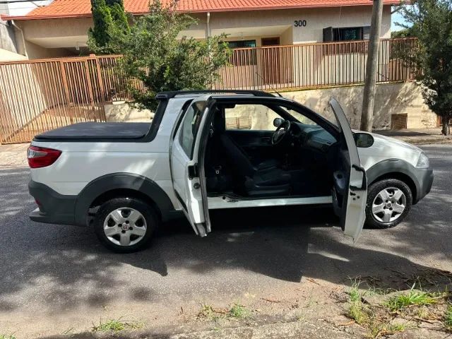 Fiat Strada Working Hard 1.4 Fire Flex 8V CD 2018 - Foto 4