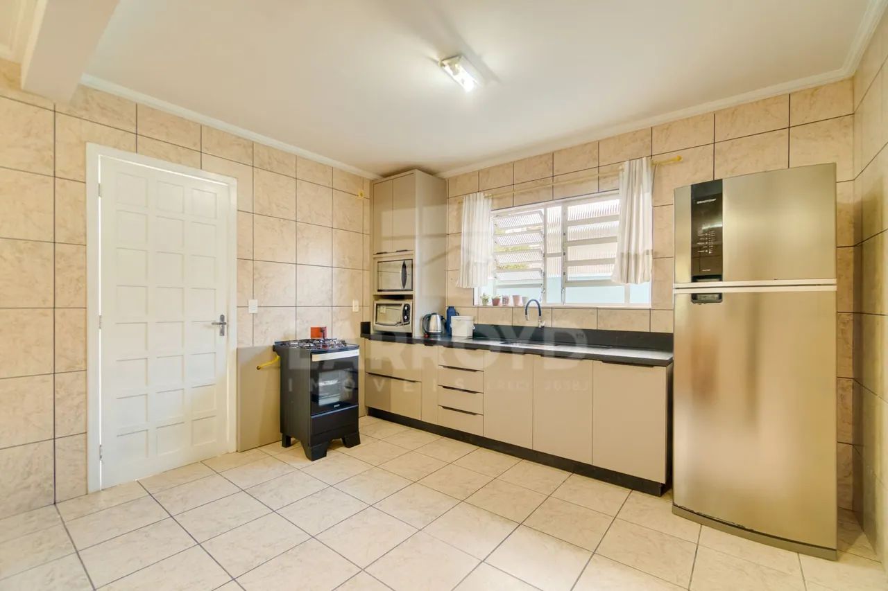 Casa à venda com edícula e garagem coberta - Foto 4
