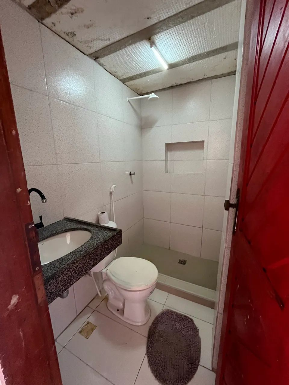 CASA A VENDA OU PARA LOCAÇÃO  - Foto 4