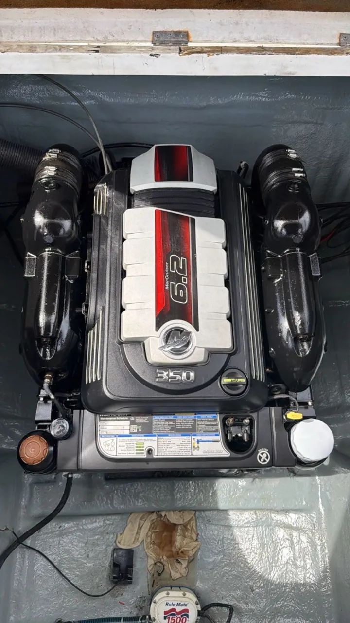 Lancha Phantom 290 casco 2007 motor Mercuiser 6.2 350 HP 1150h - Foto 5
