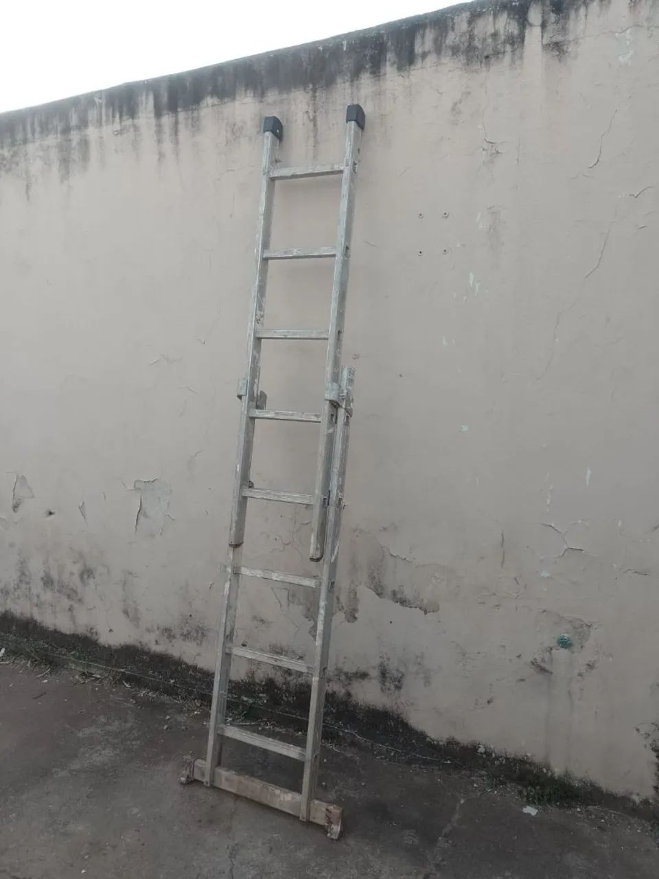 Escada  - Foto 4