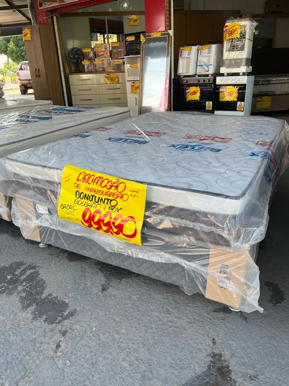 Colchão casal ++. Box 