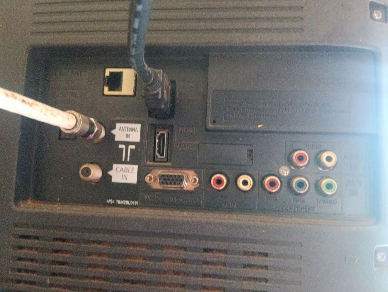 TV LCD PANASONIC VIERA 32" - HDMI - CONVERSOR DIGITAL INTEGRADO - USB- SDcard - Ethernet  - Foto 4