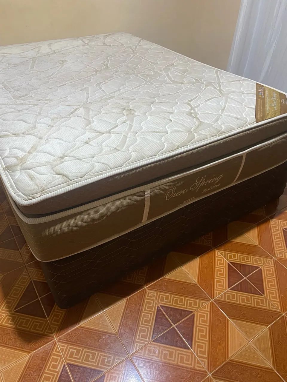Box cama casal