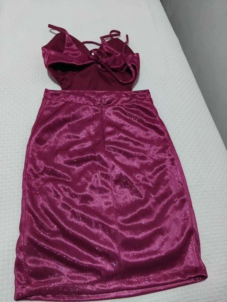 Vestido Rosa chiclete de brilho - Foto 2