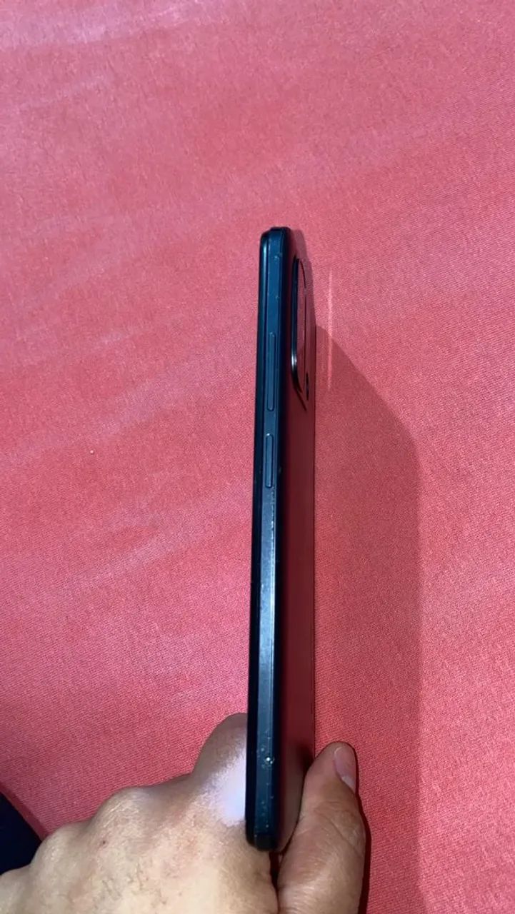VENDO REDMI 12C<br>Com algumas marca de uso. - Foto 3
