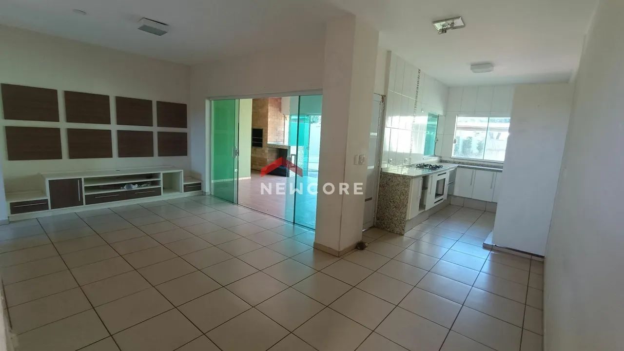 Casa em Avenida Américo Belay - Parque Avenida - Maringá/PR - Foto 10