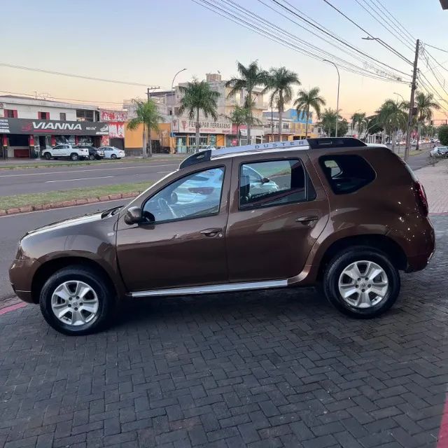 Renault Duster Dynamique 1.6 Hi-flex 16V Mec. 2016 - Foto 4