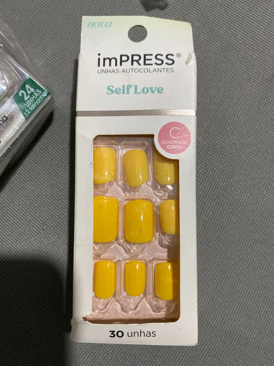 Unha postiça Impress Curta Self Love Amarela