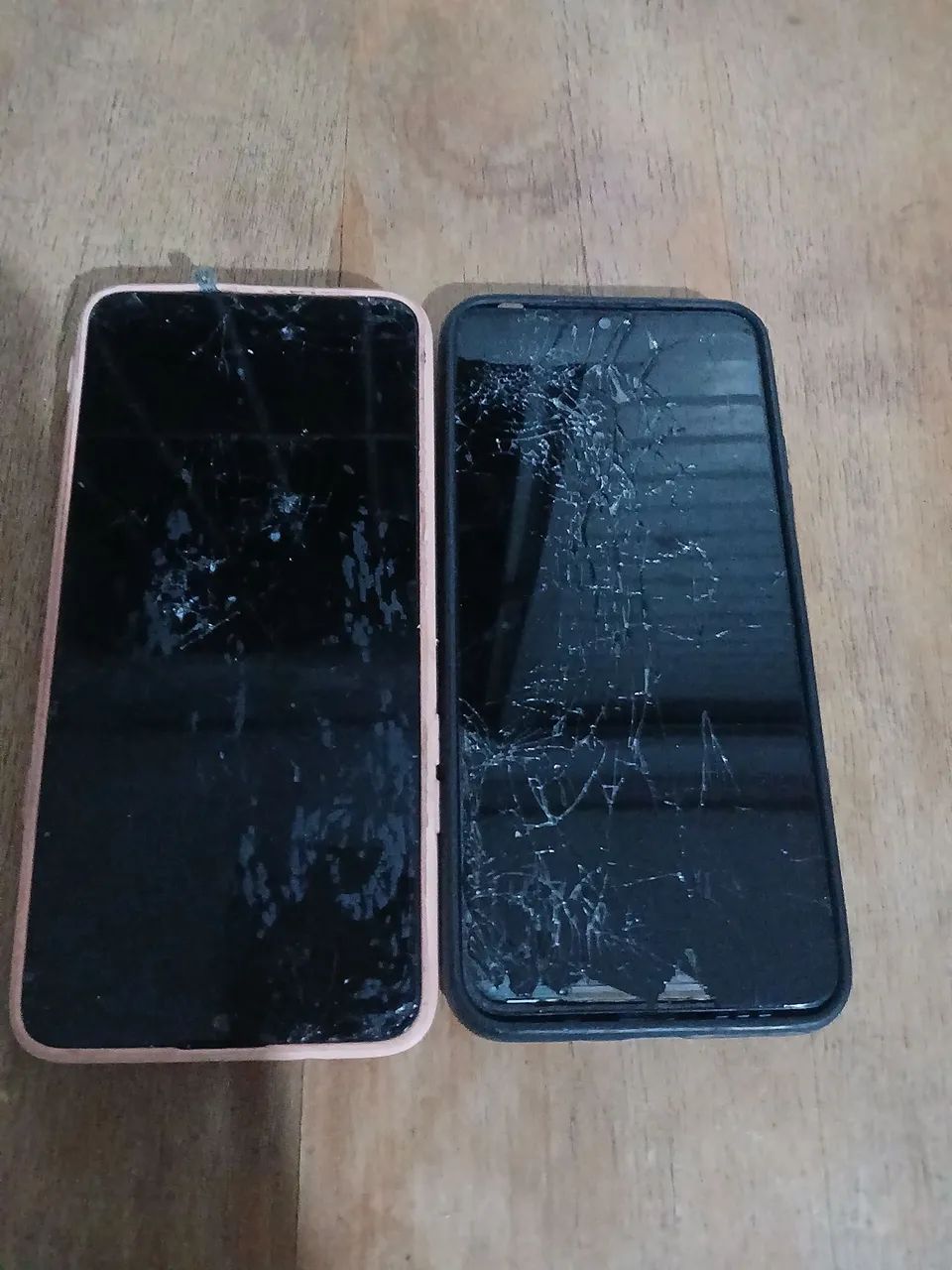 Vendo dois celulares Samsung