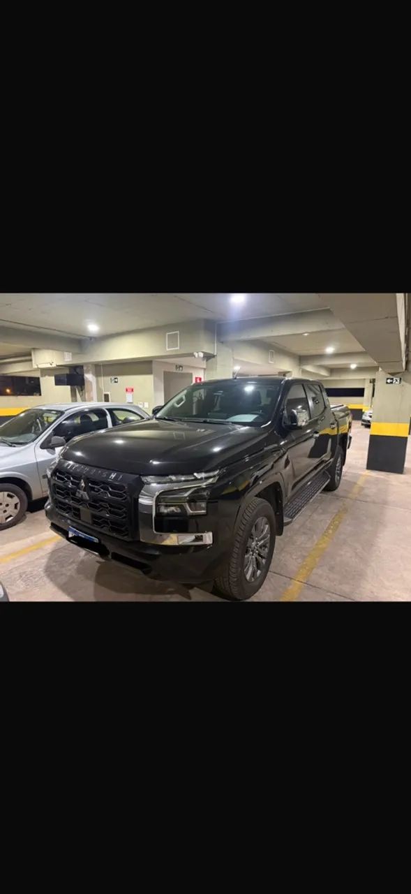 Mitsubishi Triton Triton HPE-S 2.4 CD 4x4 TB Diesel Aut. 2026