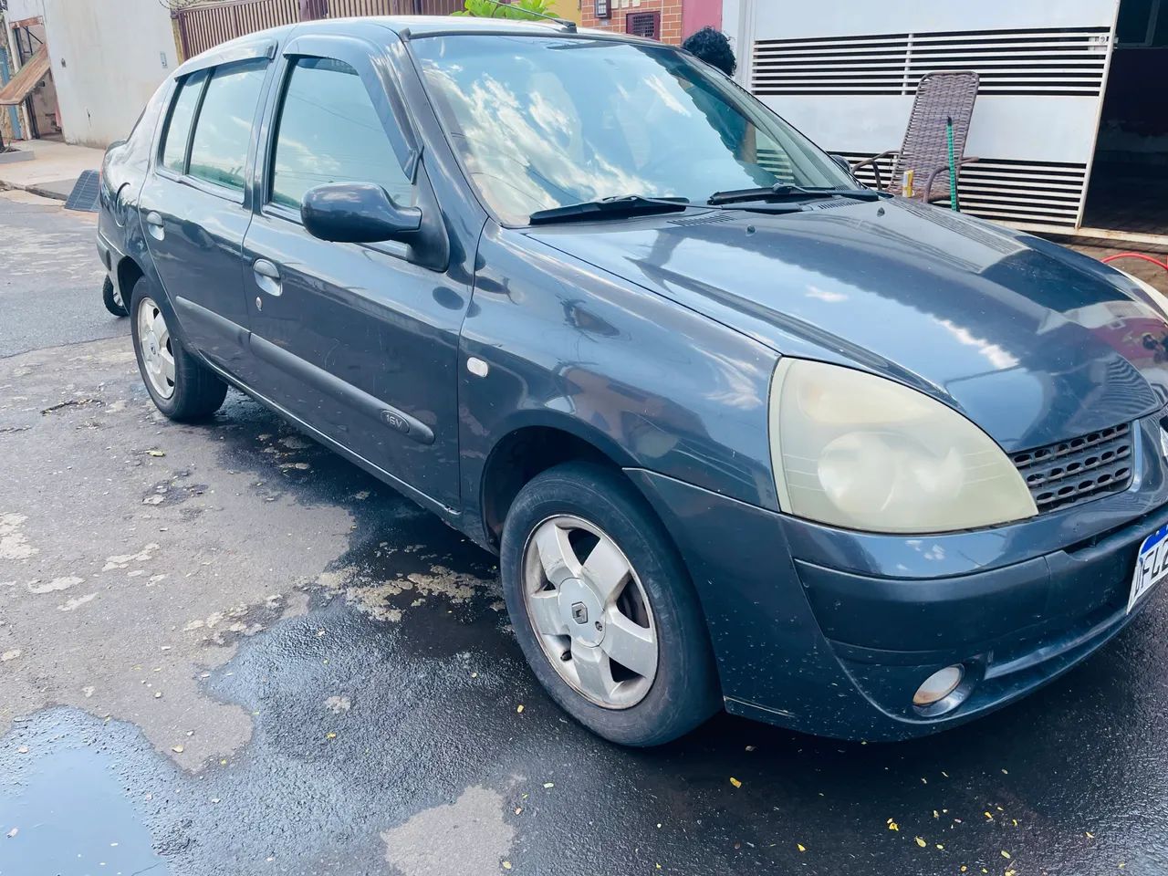 Renault Clio Clio Sed RT/ Privilège/ Botic 1.6 16V 4p 2004
