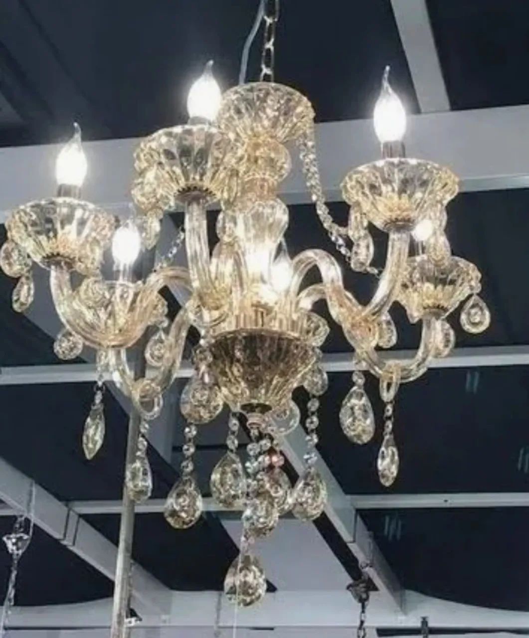 Lustre de cinco braços  tradicional  - Foto 2