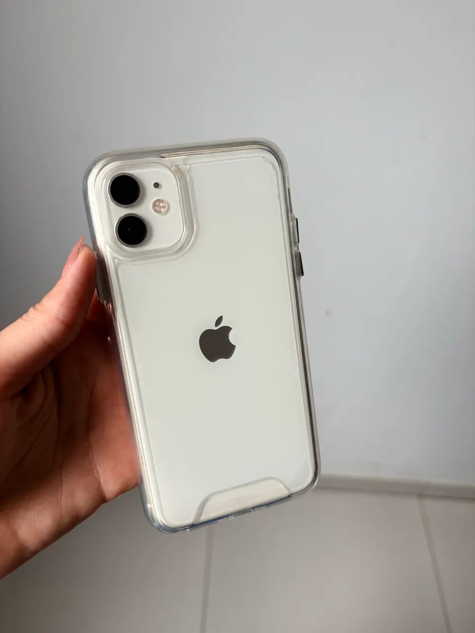 iPhone 11 128g - com caixa e cabo carregador original - Foto 2