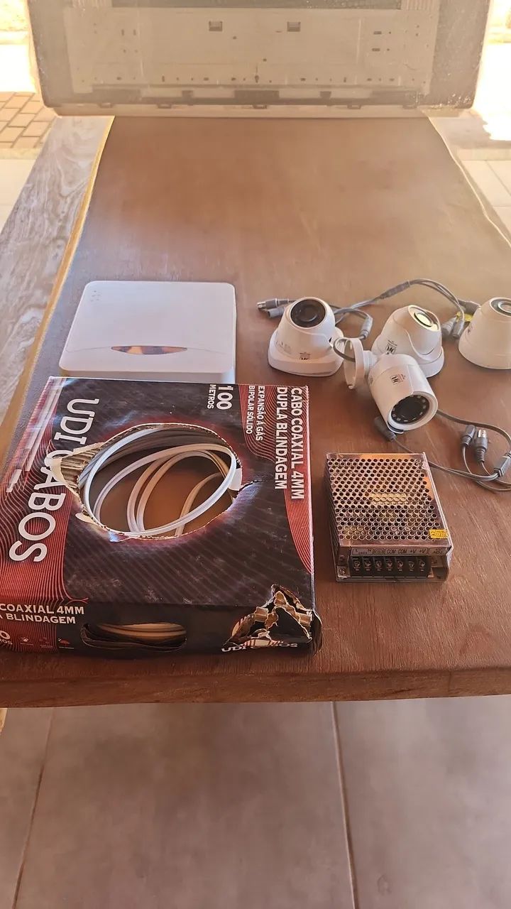 Dvr JFL 2108N e CÂMERAS 