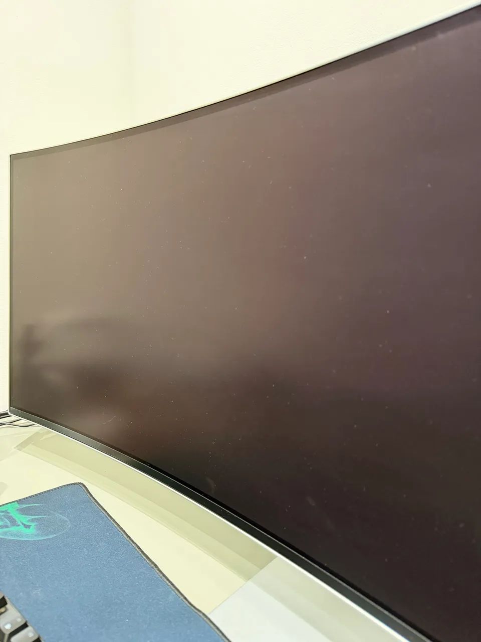 Monitor Odyssey Oled g9 - 2 meses de uso - Foto 3