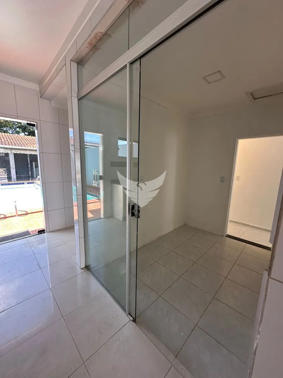 CASA COM LOCALIZAÇÃO PRIVILEGIADA - Foto 3