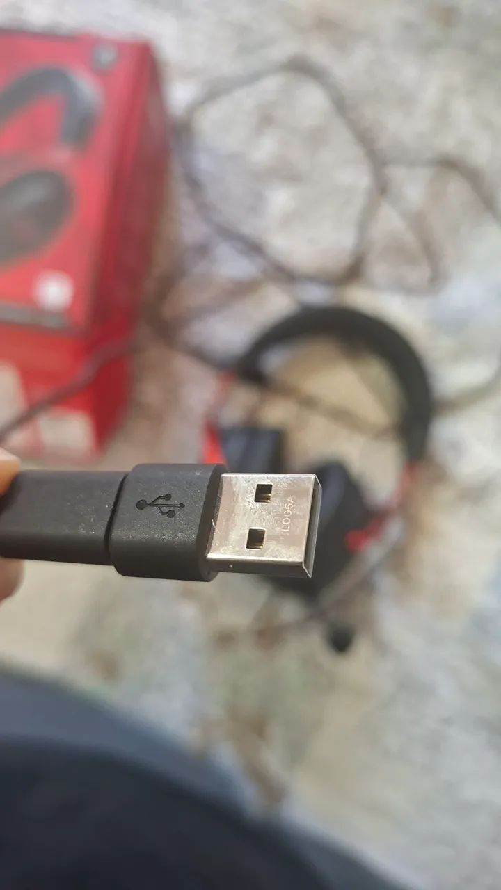 Fone de ouvido hyperx cloud 3  - Foto 2