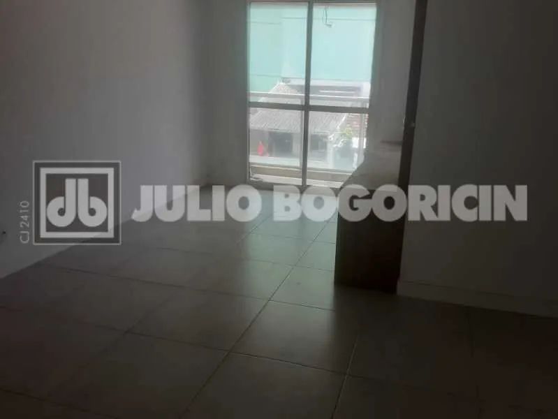 Apartamento : / Residencial / Catete